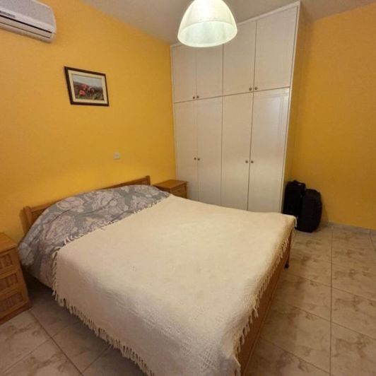 Image No.10-3 Bed Apartment for sale