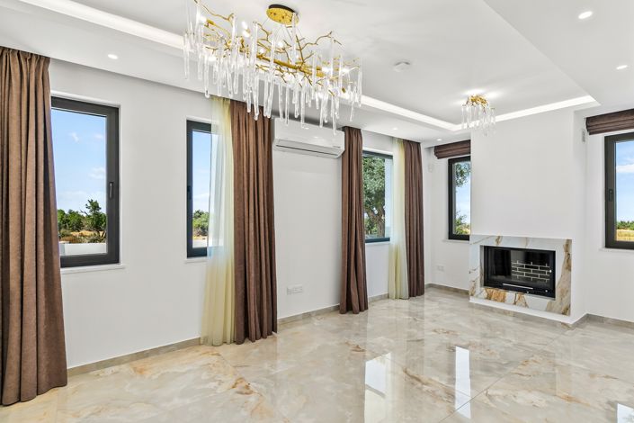 Image No.20-5 Bed Villa for sale