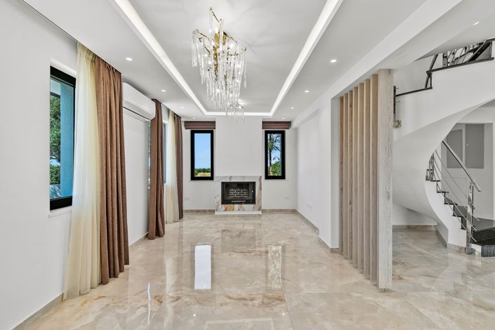 Image No.21-5 Bed Villa for sale