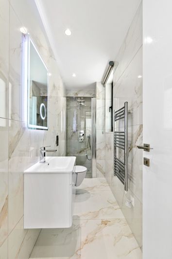 Image No.28-5 Bed Villa for sale