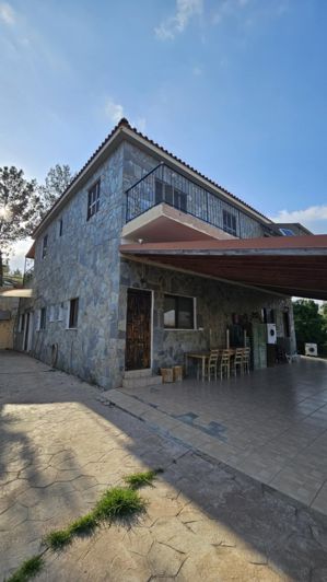 Image No.3-9 Bed House for sale