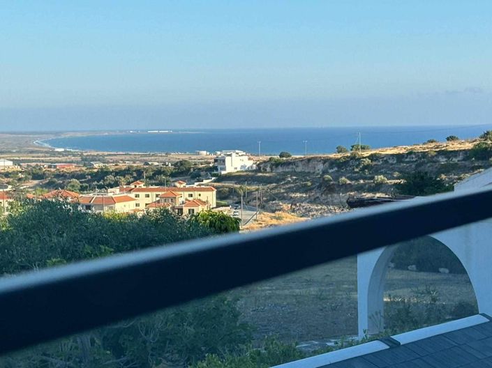 Image No.10-3 Bed Villa for sale