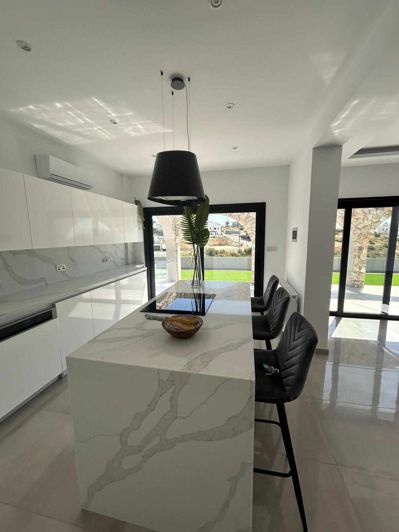 Image No.13-3 Bed Villa for sale