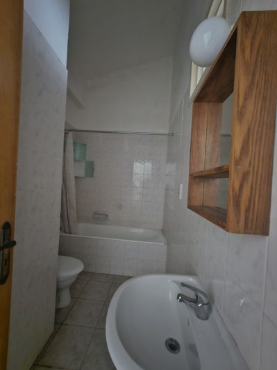 Image No.14-3 Bed House for sale
