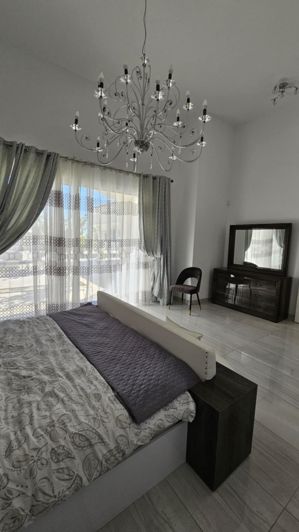 Image No.21-4 Bed House for sale