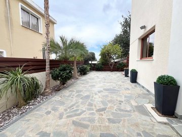 59101-house-for-sale-in-embafull
