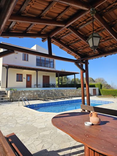 Image No.7-3 Bed Villa for sale