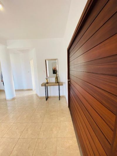 Image No.13-5 Bed Villa for sale