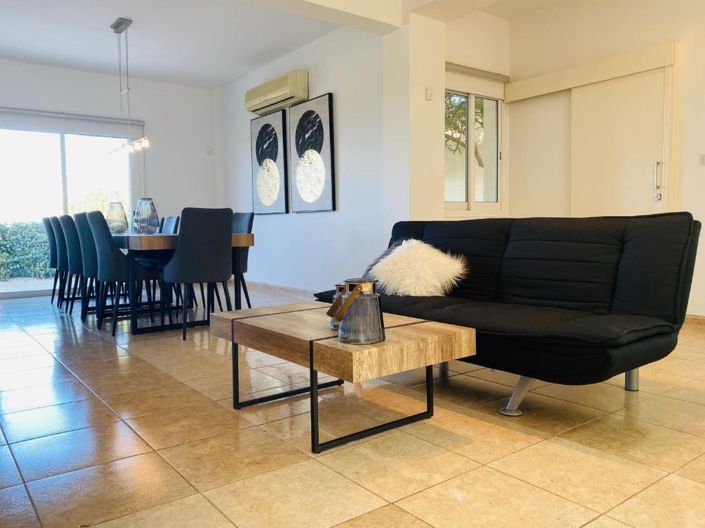 Image No.20-5 Bed Villa for sale