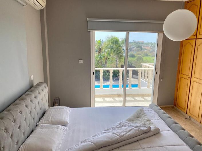 Image No.40-5 Bed Villa for sale