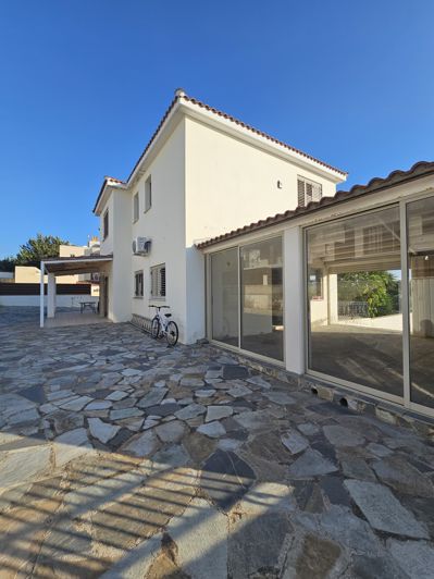 Image No.29-4 Bed House for sale