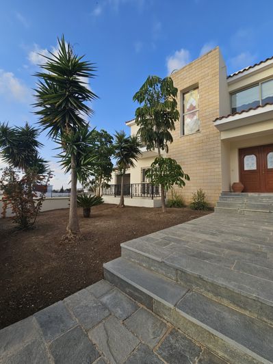 Image No.41-4 Bed House for sale