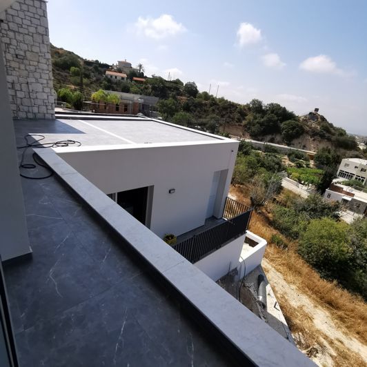 Image No.23-4 Bed House for sale