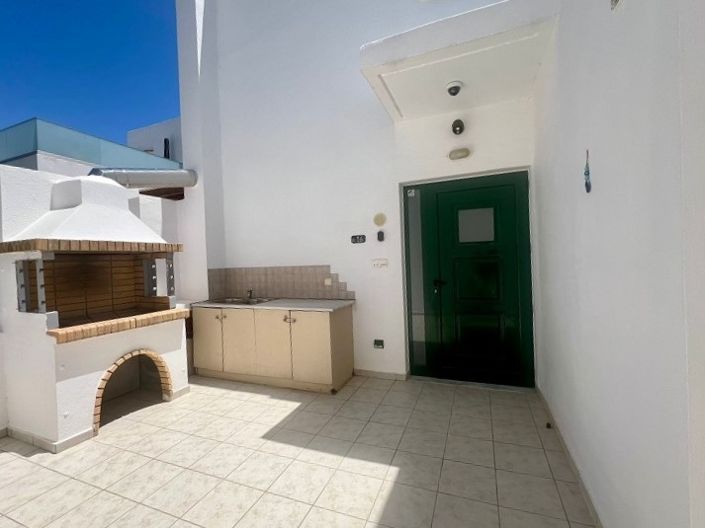 Image No.21-2 Bed Apartment for sale