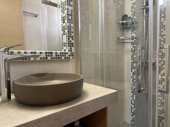 Image No.16-2 Bed Apartment for sale