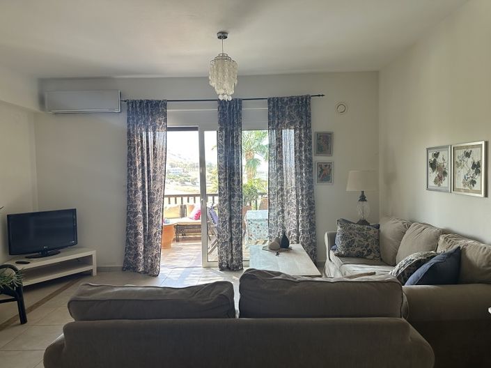 Image No.5-Appartement de 2 chambres à vendre à Geropotamos 