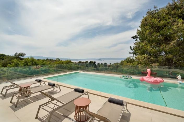 Image No.20-5 Bed Villa for sale