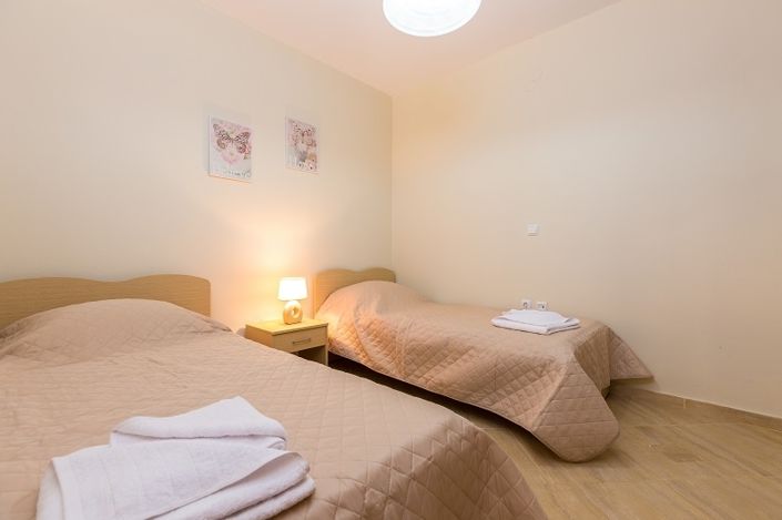 Image No.16-4 Bed Apartment for sale