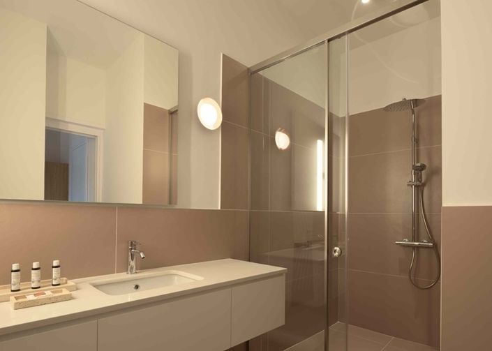 Image No.18-3 Bed House for sale