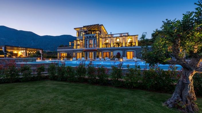 Image No.1-5 Bed Villa for sale