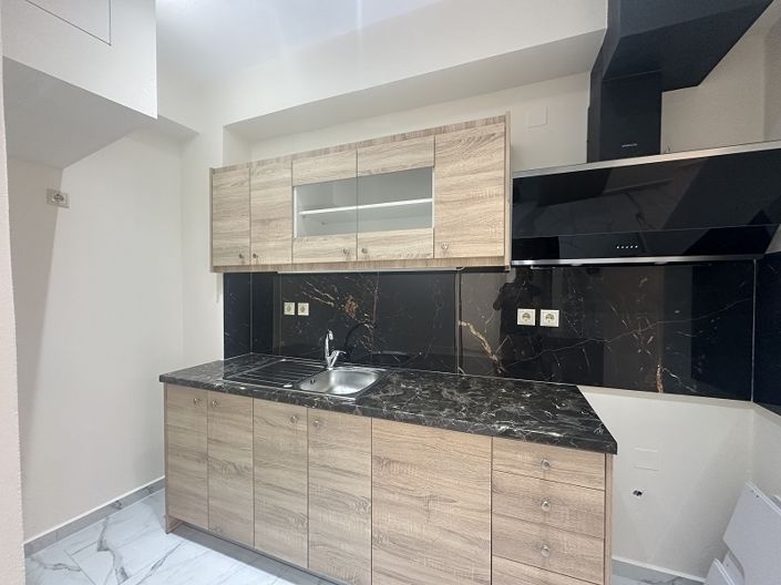 Image No.3-3 Bed House for sale