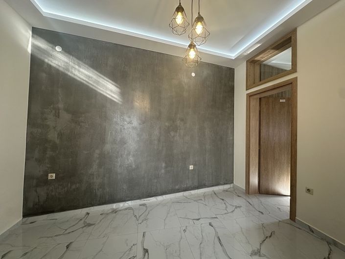 Image No.4-3 Bed House for sale