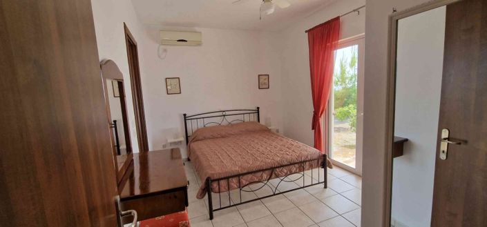 Image No.11-2 Bed Villa for sale