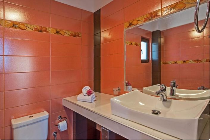 Image No.12-4 Bed Villa for sale