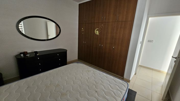 Image No.11-1 Bed Apartment for sale