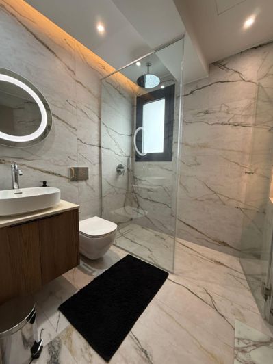 Image No.9-Propriété de 1 chambre à vendre à Chlorakas