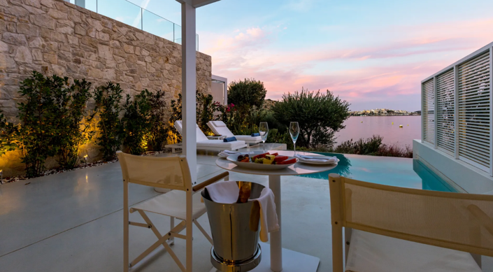 Image No.14-15 Bed House for sale