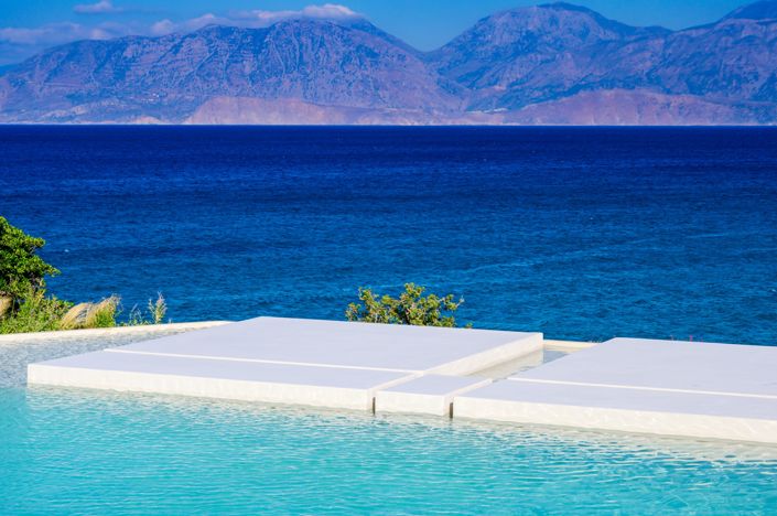 Image No.6-15 Bed House for sale