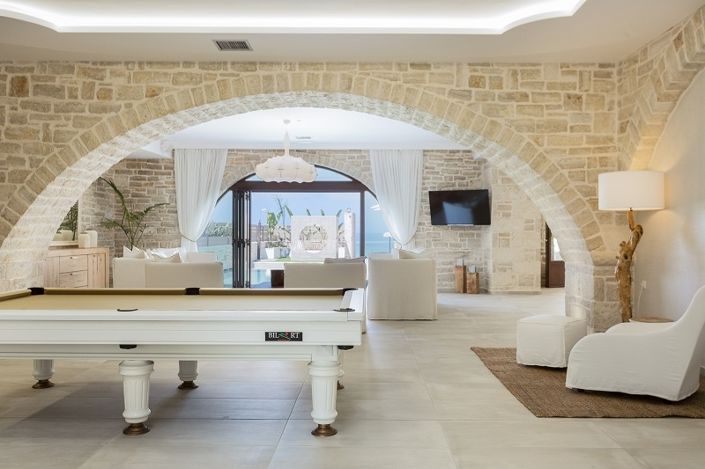 Image No.8-6 Bed Villa for sale