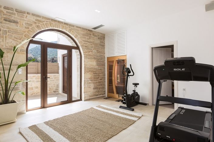 Image No.9-6 Bed Villa for sale