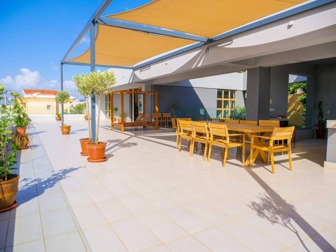 Image No.15-6 Bed House for sale