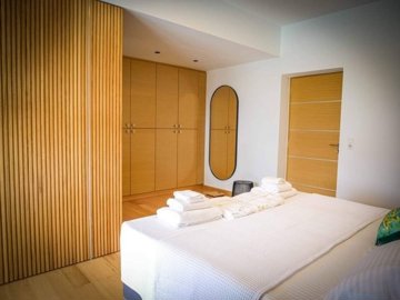 8a6b6f32-6172-4422-b8df-a6b486d4e6f5