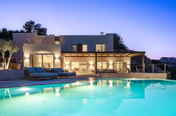 Image No.7-5 Bed House for sale