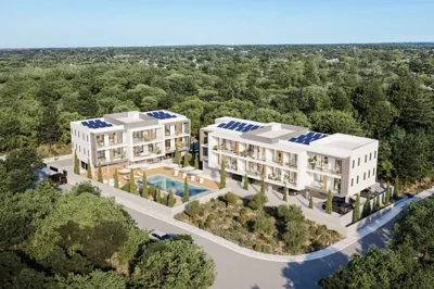 68889d993de180f3f8bb107doptimized1396