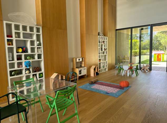 Image No.8-3 Bed Property for sale