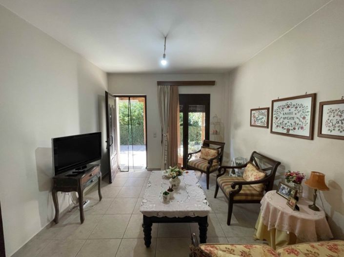 Image No.5-5 Bed House for sale