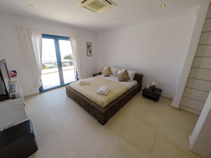 Image No.13-4 Bed Villa for sale