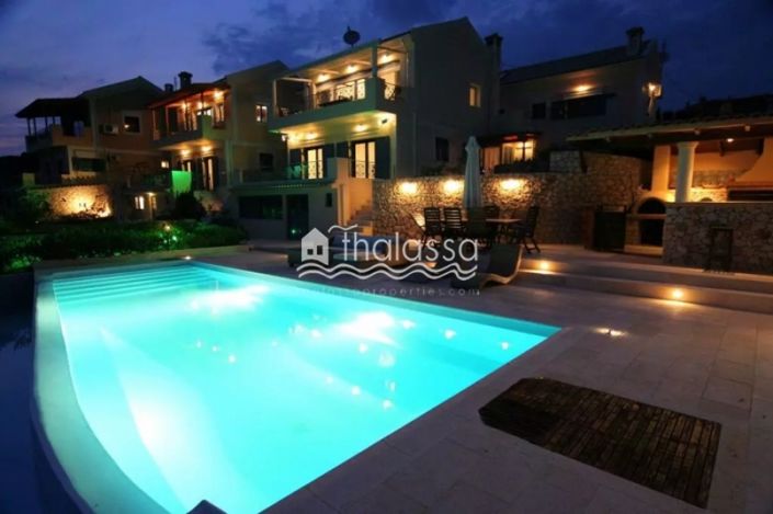 Image No.18-4 Bed Villa for sale