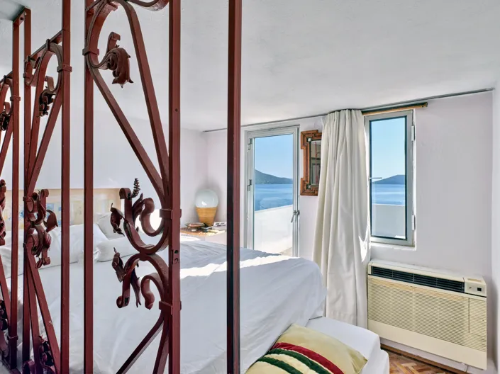 Image No.11-8 Bed House for sale