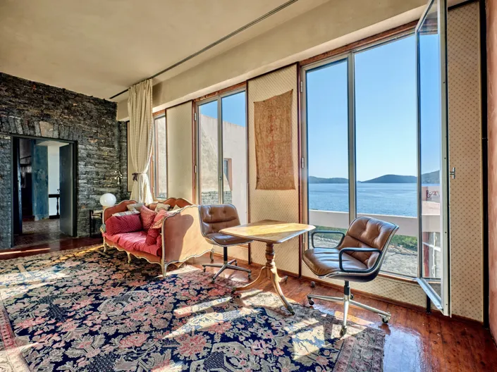 Image No.16-8 Bed House for sale