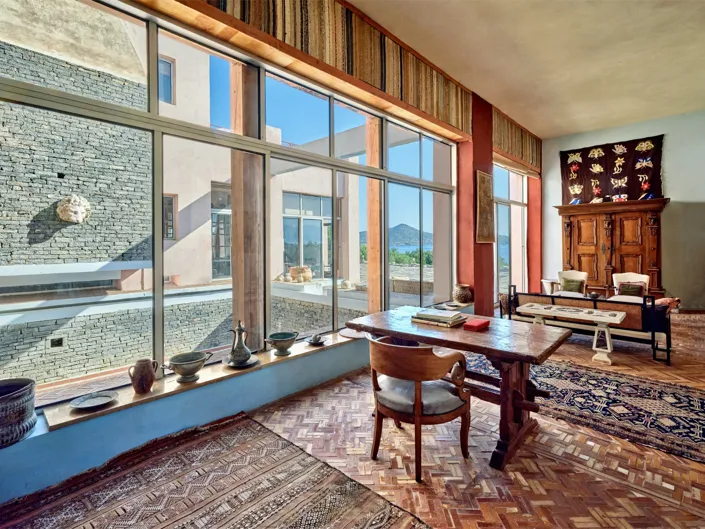 Image No.17-8 Bed House for sale