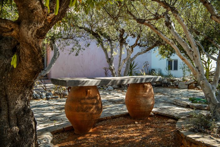 Image No.24-8 Bed House for sale