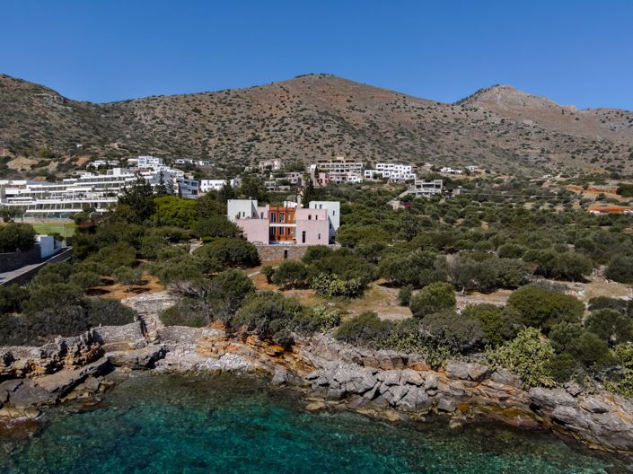 Image No.32-8 Bed House for sale