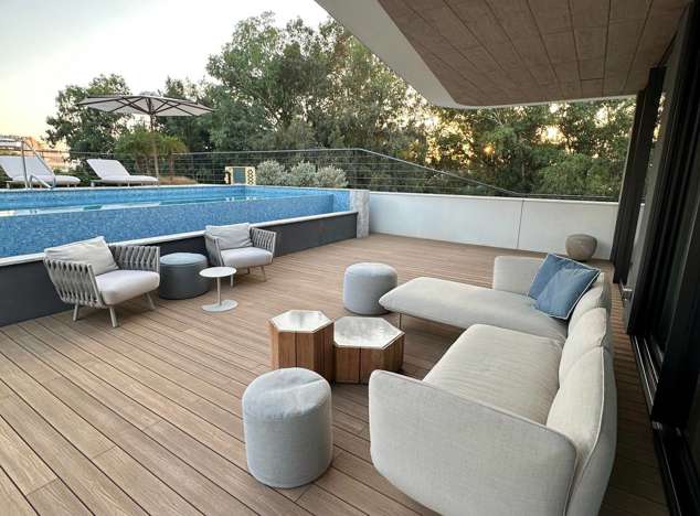 Image No.19-3 Bed Property for sale