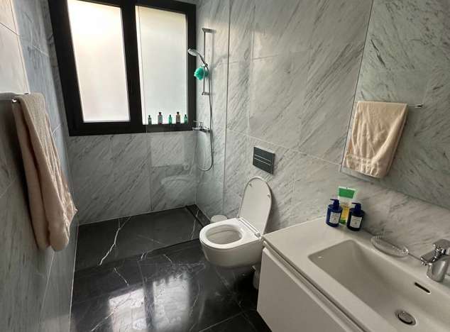 Image No.21-3 Bed Property for sale