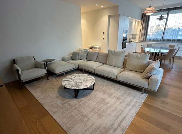 Image No.30-3 Bed Property for sale